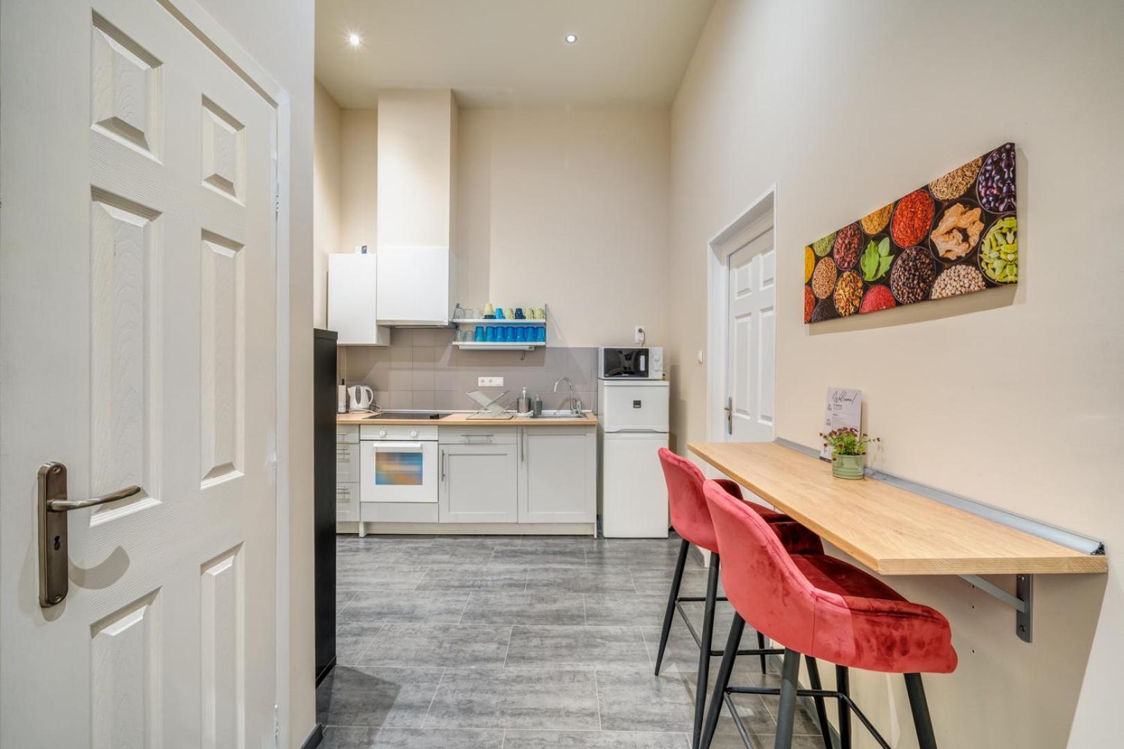 Downtown Delight - Erzsebet Blvd - 13 Ppl Appartement Budapest